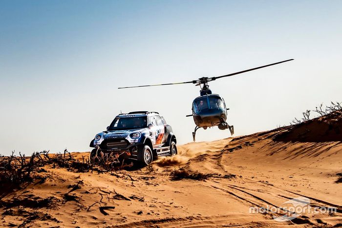 Un helicóptero persigue a Vladimir Vasilyev, VRT