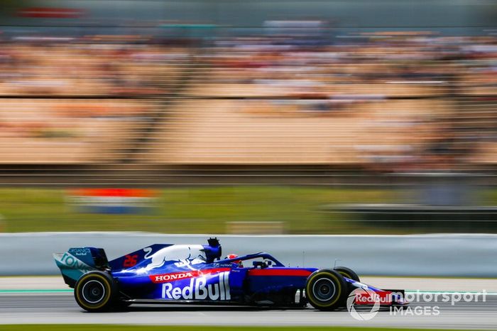 Daniil Kvyat, Toro Rosso STR14