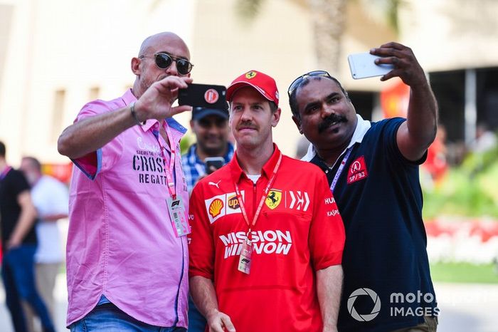 Sebastian Vettel, Ferrari con fans 