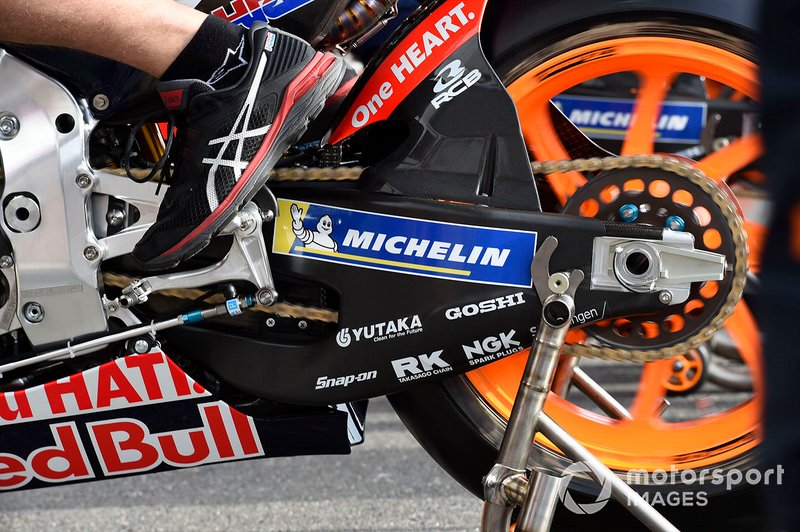 Repsol Honda Team, dettaglio della catena