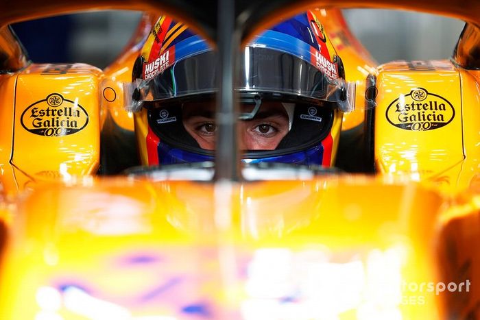 Carlos Sainz Jr., McLaren MCL34