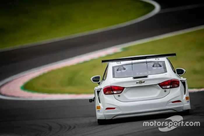 Os novos Corolla e Cruze da Stock Car 2020