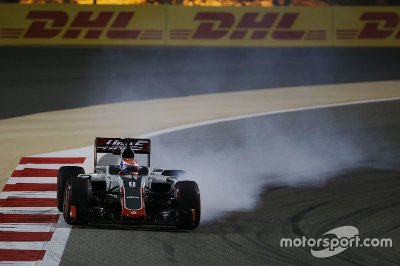 Romain Grosjean, Haas F1 Team VF-16, spät auf der Bremse