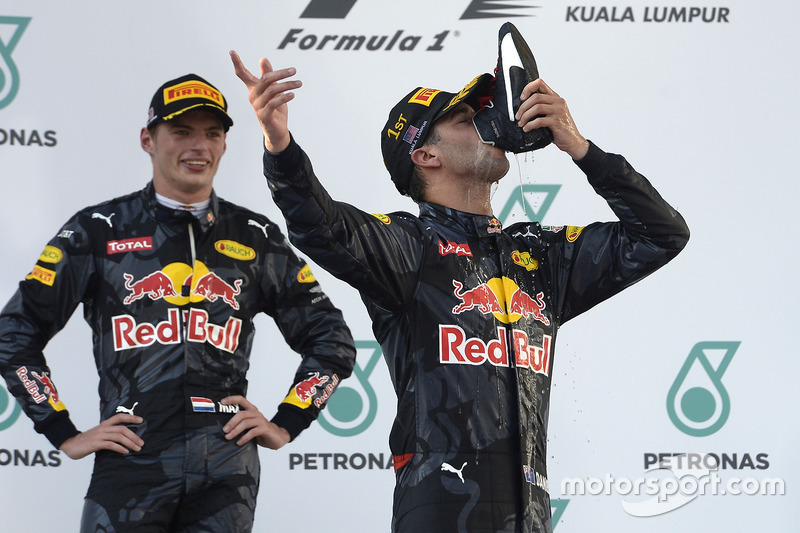 Podium: winnaar Daniel Ricciardo, Red Bull Racing