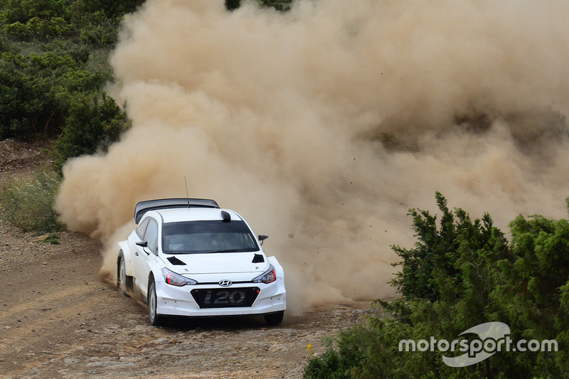 Hyundai i20 WRC 2017 beim Test