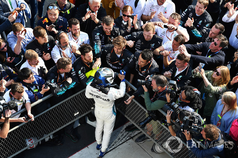 Valtteri Bottas, Mercedes-AMG F1 dans le Parc Fermé