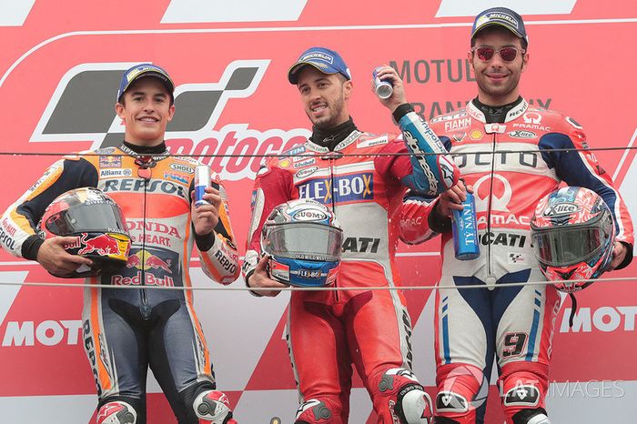 Podium: ganador, Andrea Dovizioso, Ducati Team, segundo, Marc Marquez, Repsol Honda Team, tercero, Danilo Petrucci, Pramac Racing