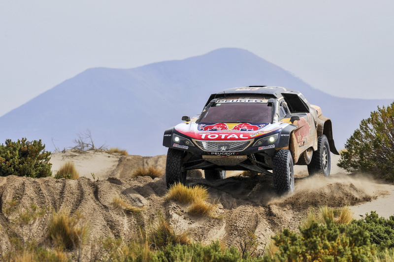 #303 Peugeot Sport Peugeot 3008 DKR: Carlos Sainz, Lucas Cruz