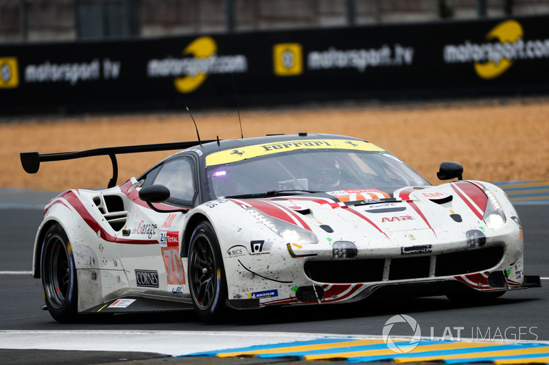 #70 MR Racing Ferrari 488 GTE: Motoaki Ishikawa, Olivier Beretta, Eddie Cheever III