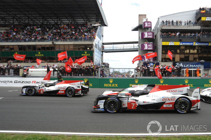 #8 Toyota Gazoo Racing Toyota TS050: Sébastien Buemi, Kazuki Nakajima, Fernando Alonso and #7 Toyota Gazoo Racing Toyota TS050: Mike Conway, Kamui Kobayashi, Jose Maria Lopez