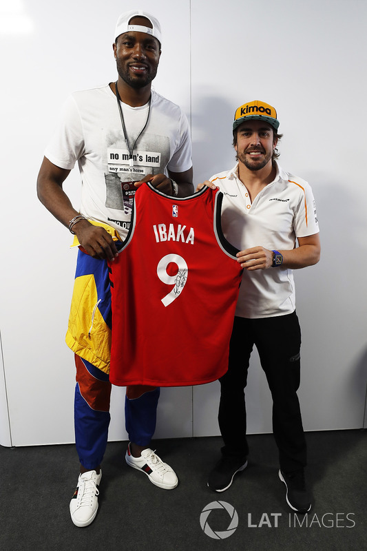 Serge Ibaka, Toronto Raptors NBA - Fernando Alonso, McLaren.