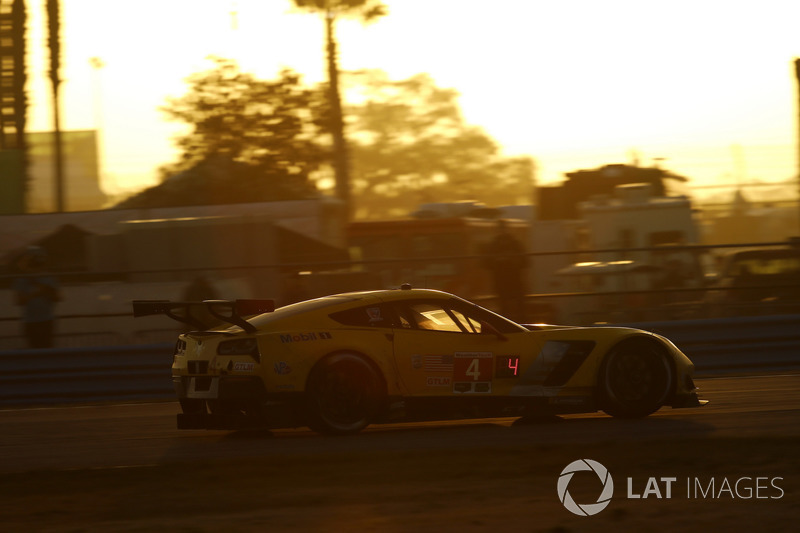 #4 Corvette Racing Chevrolet Corvette C7.R: Oliver Gavin, Tommy Milner, Marcel Fässler