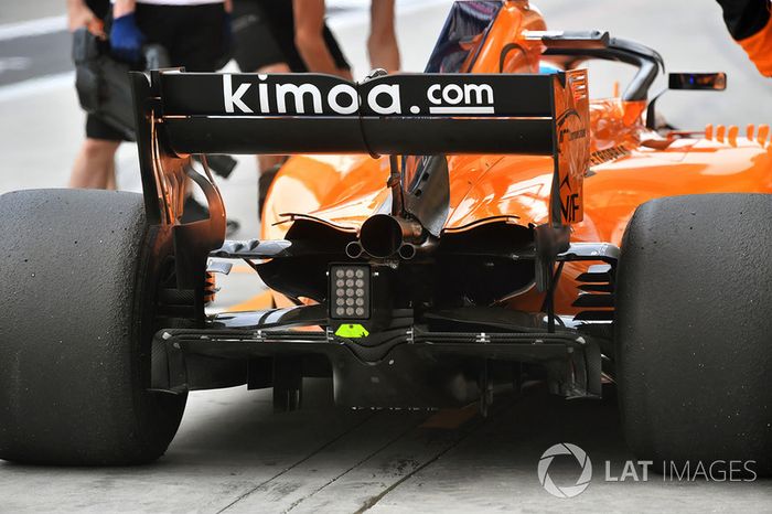 Fernando Alonso, McLaren MCL33 trasero