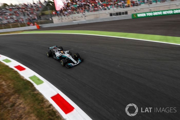 Lewis Hamilton, Mercedes AMG F1 W08