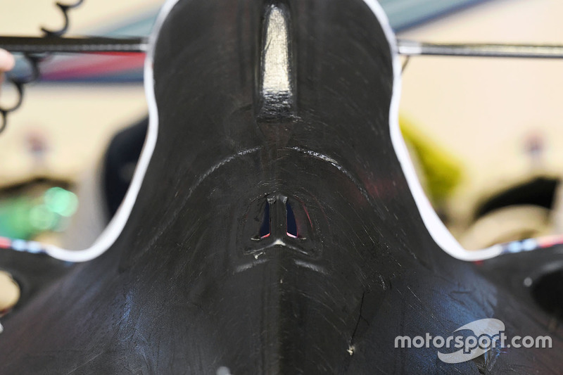 Détail de la carrosserie de la Williams FW40