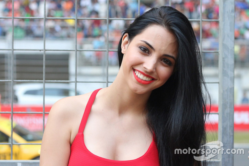 Hot Grid Girl Hot Grid Girl