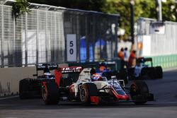 Romain Grosjean, Haas F1 Team VF-16