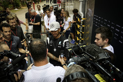 Lewis Hamilton, Mercedes AMG F1 con i media