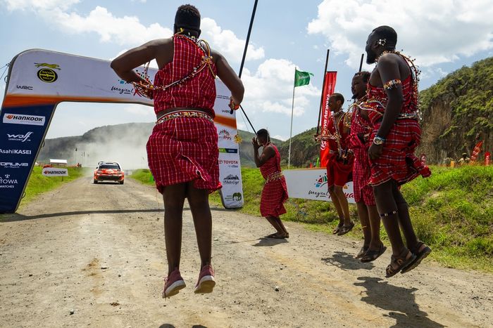 Такамото Кацута, Аарон Джонстон, Toyota Gazoo Racing WRT Toyota GR Yaris Rally1
