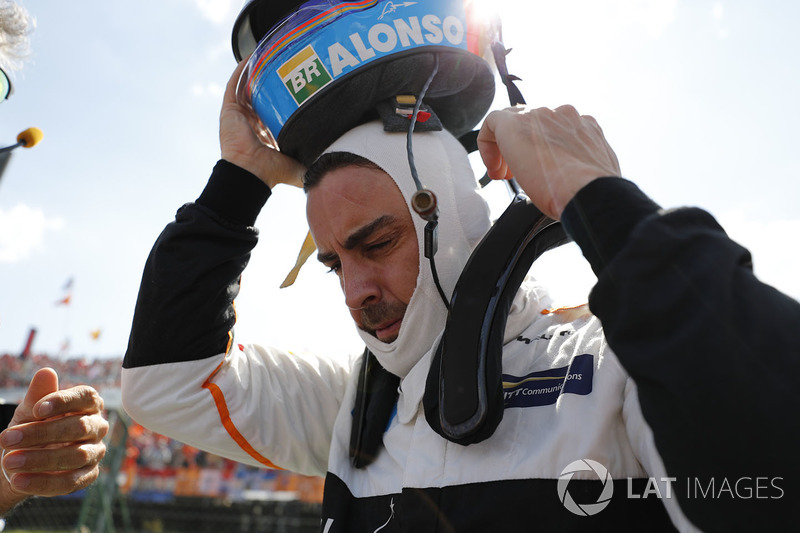 Terá 314 provas no fim do ano, o segundo que mais correu, vendo apenas Rubens Barrichello à frente, com 326