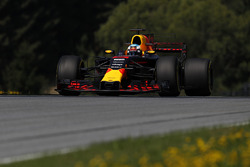 Даниэль Риккардо, Red Bull Racing RB13