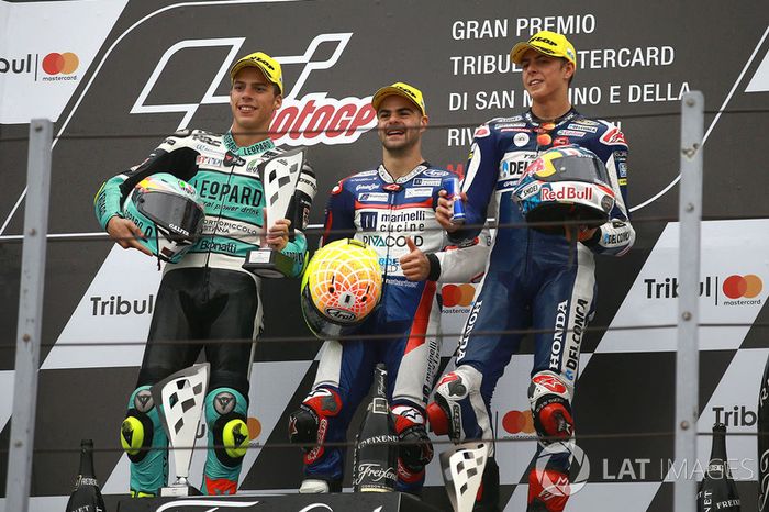 Podio:  Joan Mir, Romano Fenati y Fabio Di Giannantonio