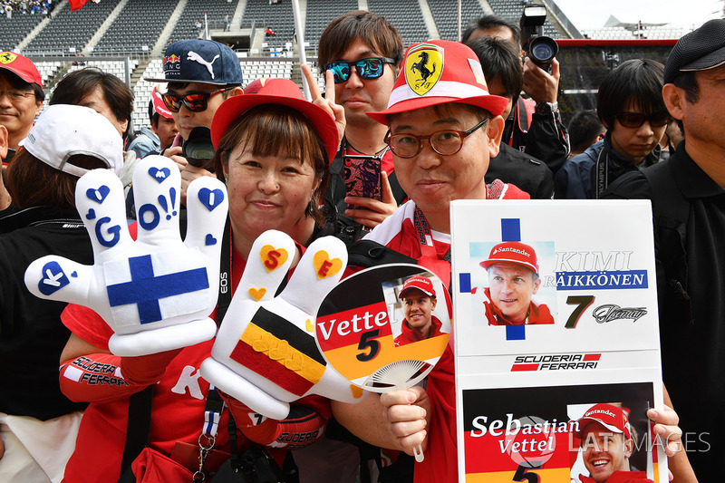 Ferrari fans