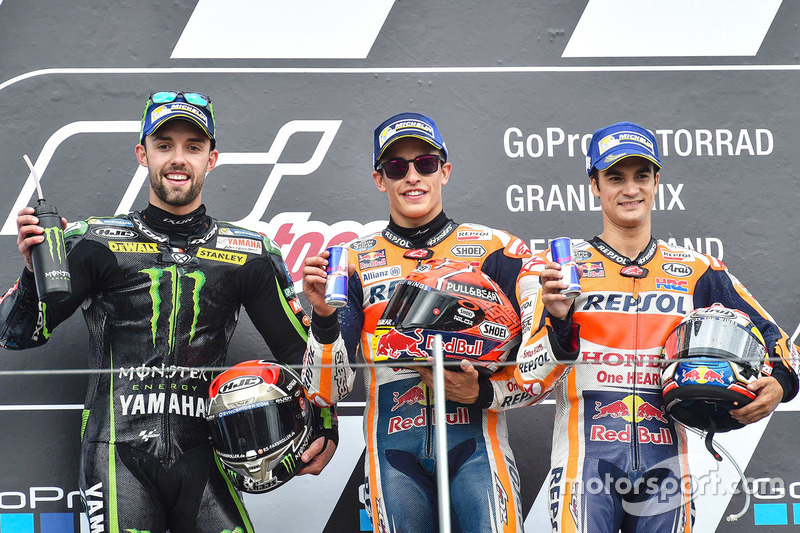 Podium: Ganador, Marc Márquez, Repsol Honda Team, segundo, Jonas Folger, Monster Yamaha Tech 3, Tercero, Dani Pedrosa, Repsol Honda Team