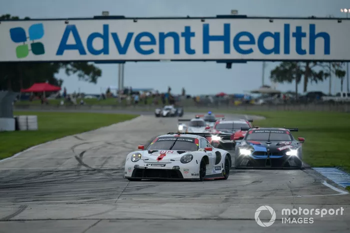 #912 Porsche GT Team Porsche 911 RSR - 19, GTLM: Laurens Vanthoor, Earl Bamber