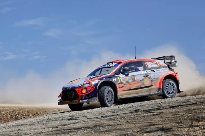 Thierry Neuville, Nicolas Gilsoul, Hyundai Motorsport Hyundai i20 Coupe WRC