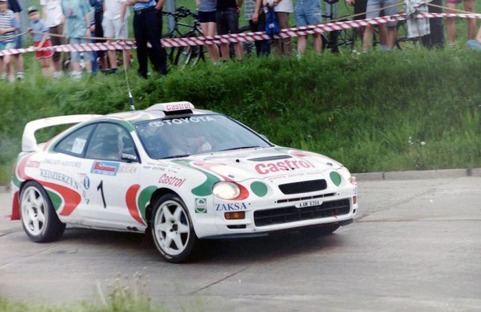 Robert Gryczyński, Tadeusz Burkacki, Toyota Celica GT-Four (ST205)