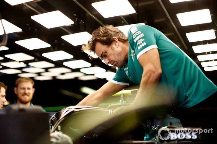 Fernando Alonso, Aston Martin F1 Team 