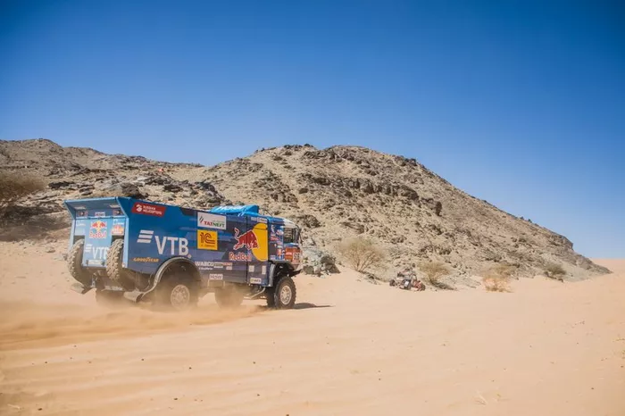 #516 Team KAMAZ Master: Anton Shibalov, Dmitrii Nikitin, Ivan Tatarinov 