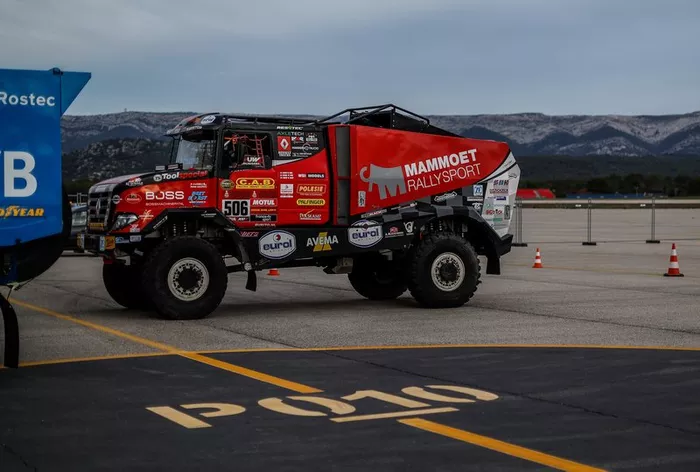 Embarque en Marsella del Dakar 2020