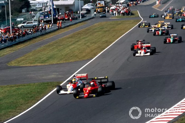 Arrancada Alain Prost, Ferrari 641 y Ayrton Senna, McLaren MP4/5B Honda