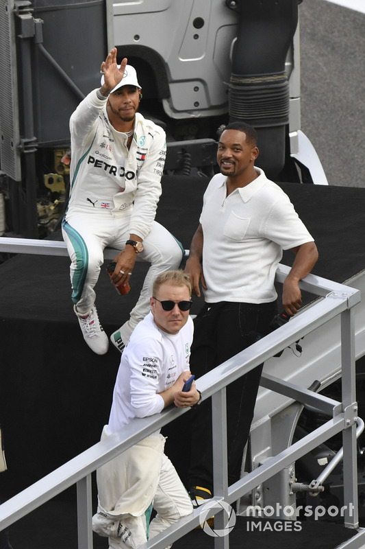 Льюіс Хемілтон, Валттері Боттас, Mercedes AMG F1, Вілл Сміт