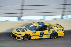 Chase Elliott, Hendrick Motorsports, Chevrolet Camaro NAPA Throwback