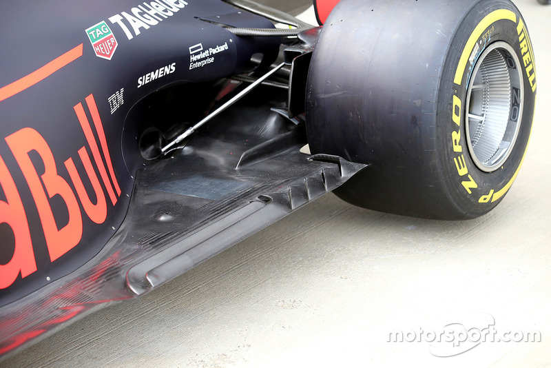 Red Bull Racing RB14 floor