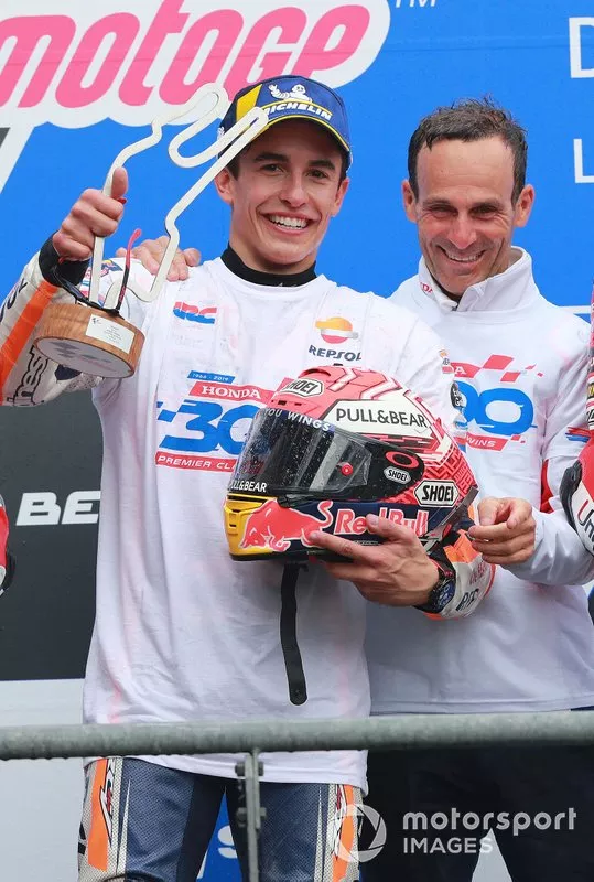 Podium: race winner Marc Marquez, Repsol Honda Team, Alberto Puig, Repsol Honda Team Team Principal