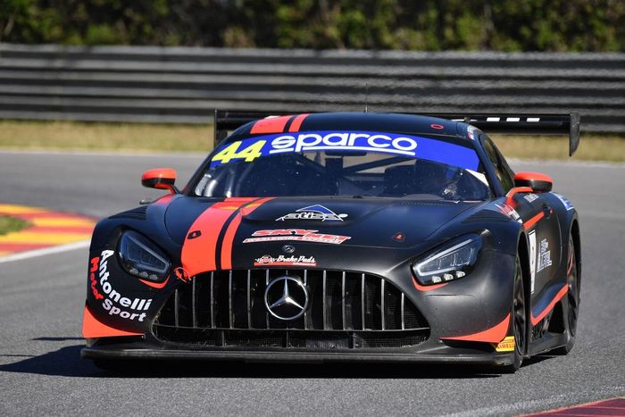 #44 Antonelli Motorsport, Mercedes-AMG GT3: Emidio Pesce, Jop Rappange