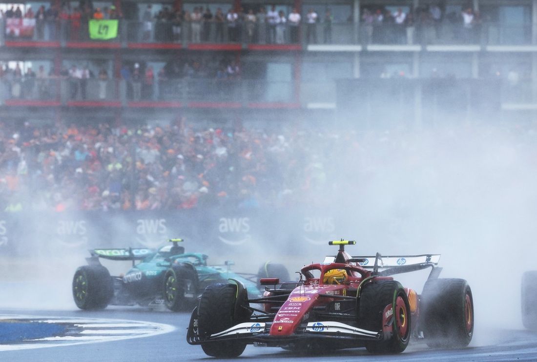 Lewis Hamilton, Ferrari, Fernando Alonso, Aston Martin Racing