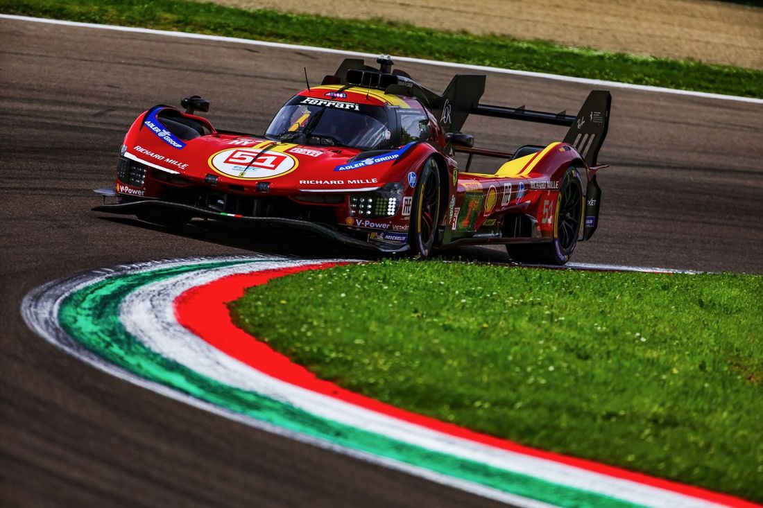 #51 AF Corse Ferrari 499P: Alessandro Pier Guidi, James Calado, Antonio Giovinazzi