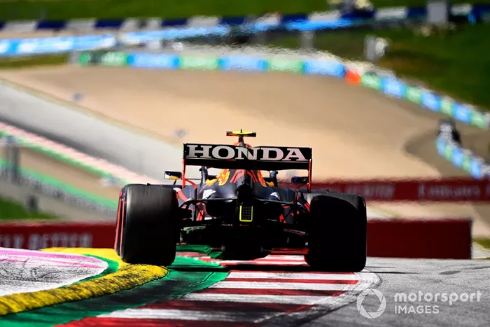 Sergio Pérez, Red Bull Racing RB16B