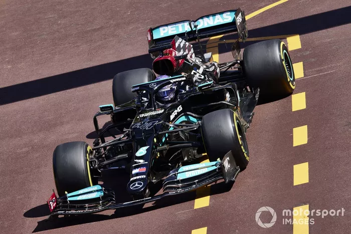 Lewis Hamilton, Mercedes W12