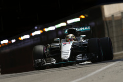 Льюіс Хемілтон, Mercedes AMG F1 W07 Hybrid