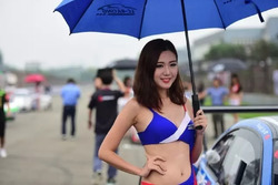 Grid Girl
