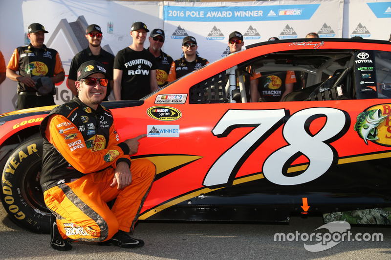 Kansas City: Martin Truex Jr. (Furniture-Row-Toyota)