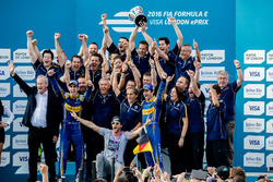 Nicolas Prost, Renault e.Dams and Sébastien Buemi, Renault e.Dams celebrate the drives and team championship