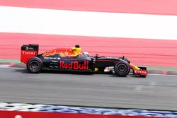 Daniel Ricciardo, Red Bull Racing RB12