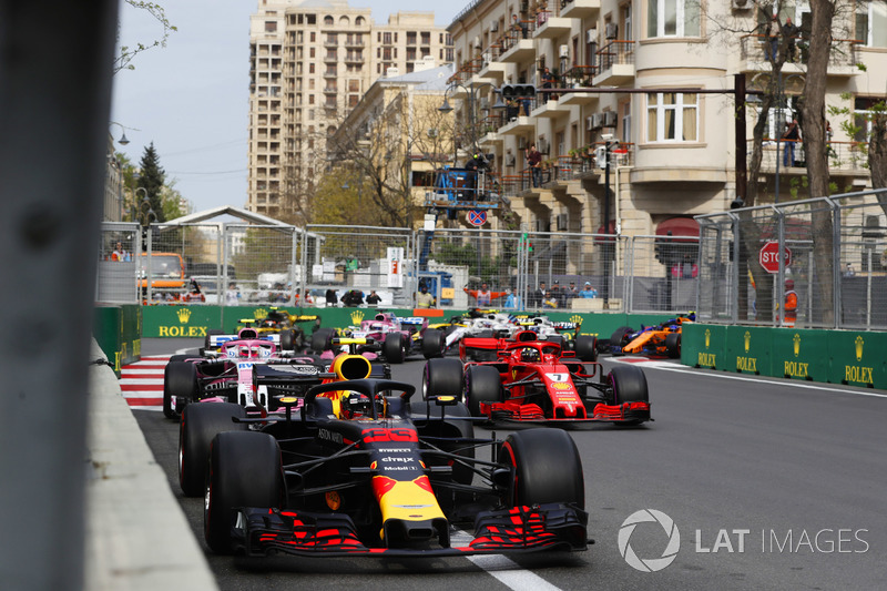 Max Verstappen, Red Bull Racing RB14 Tag Heuer, Kimi Raikkonen, Ferrari SF71H, Esteban Ocon, Force India VJM11 Mercedes, Carlos Sainz Jr., Renault Sport F1 Team R.S. 18, Sergio Perez, Force India VJM11 Mercedes